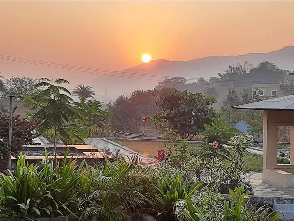 Royal Meadows - Igatpuri Bungalow B Luaran gambar