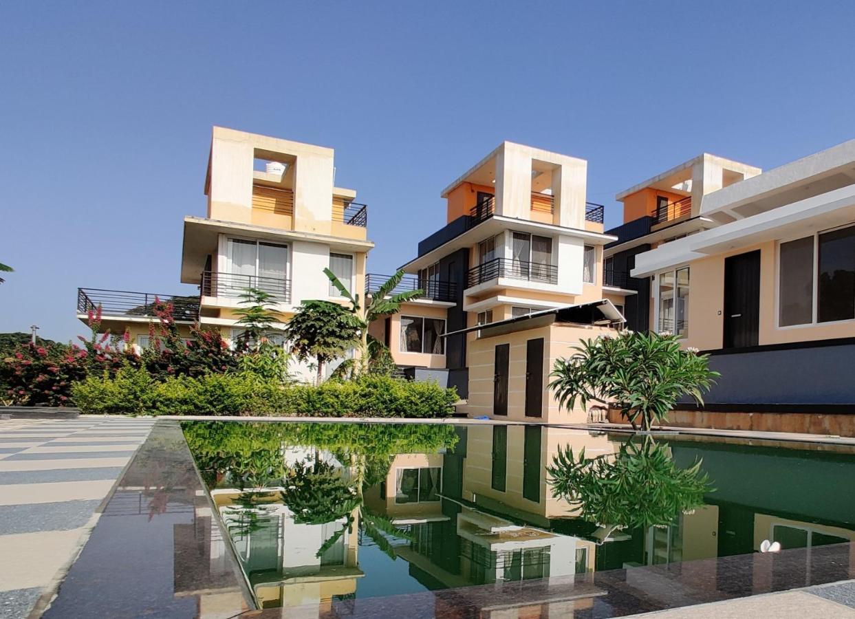 Royal Meadows - Igatpuri Bungalow B Luaran gambar